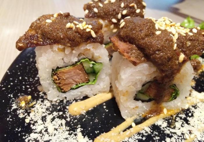 Sushi Rendang - Tays Bakers